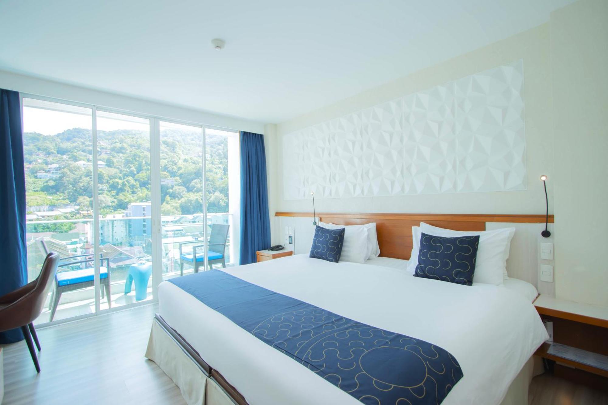 Sira Grande Hotel & Spa Patong Luaran gambar