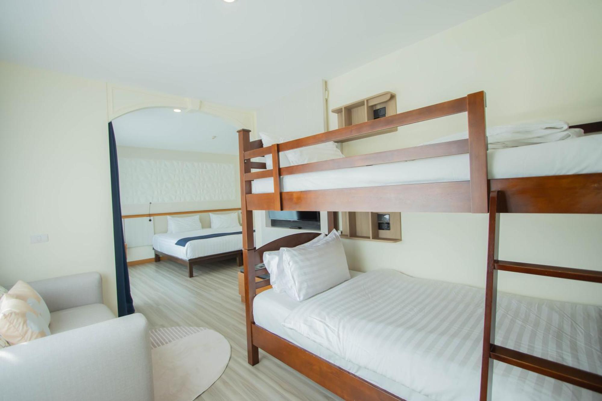 Sira Grande Hotel & Spa Patong Luaran gambar