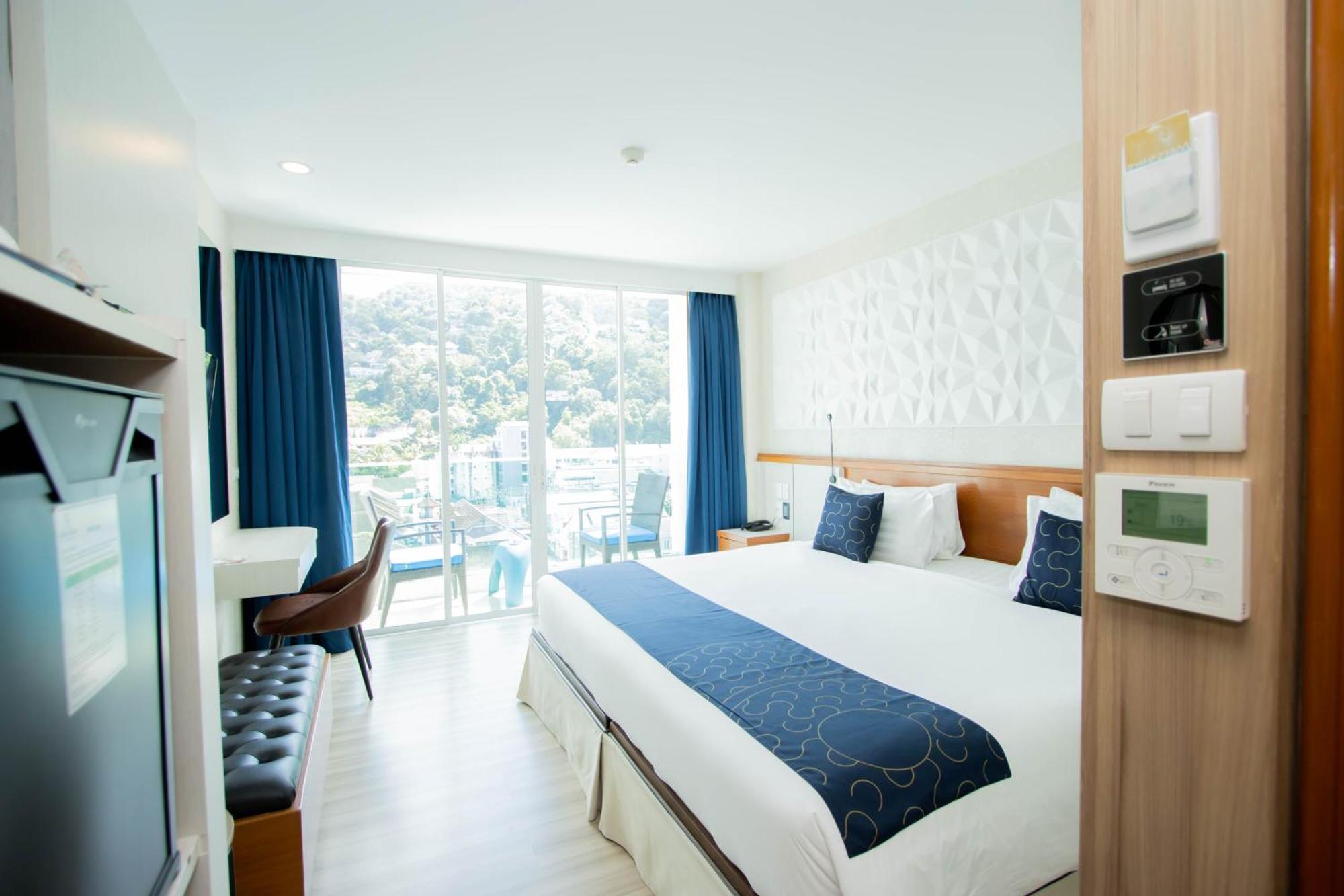 Sira Grande Hotel & Spa Patong Luaran gambar