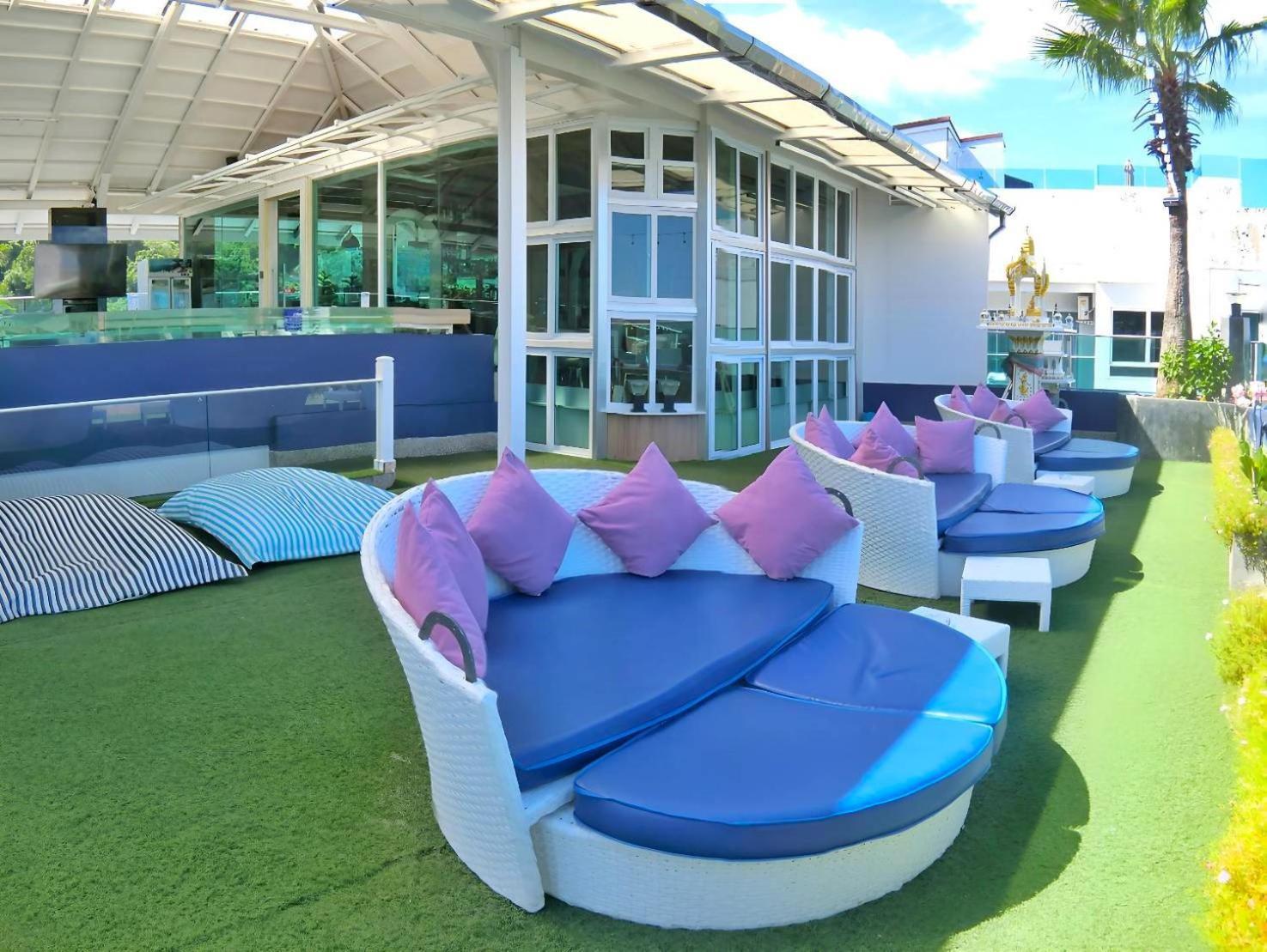 Sira Grande Hotel & Spa Patong Luaran gambar