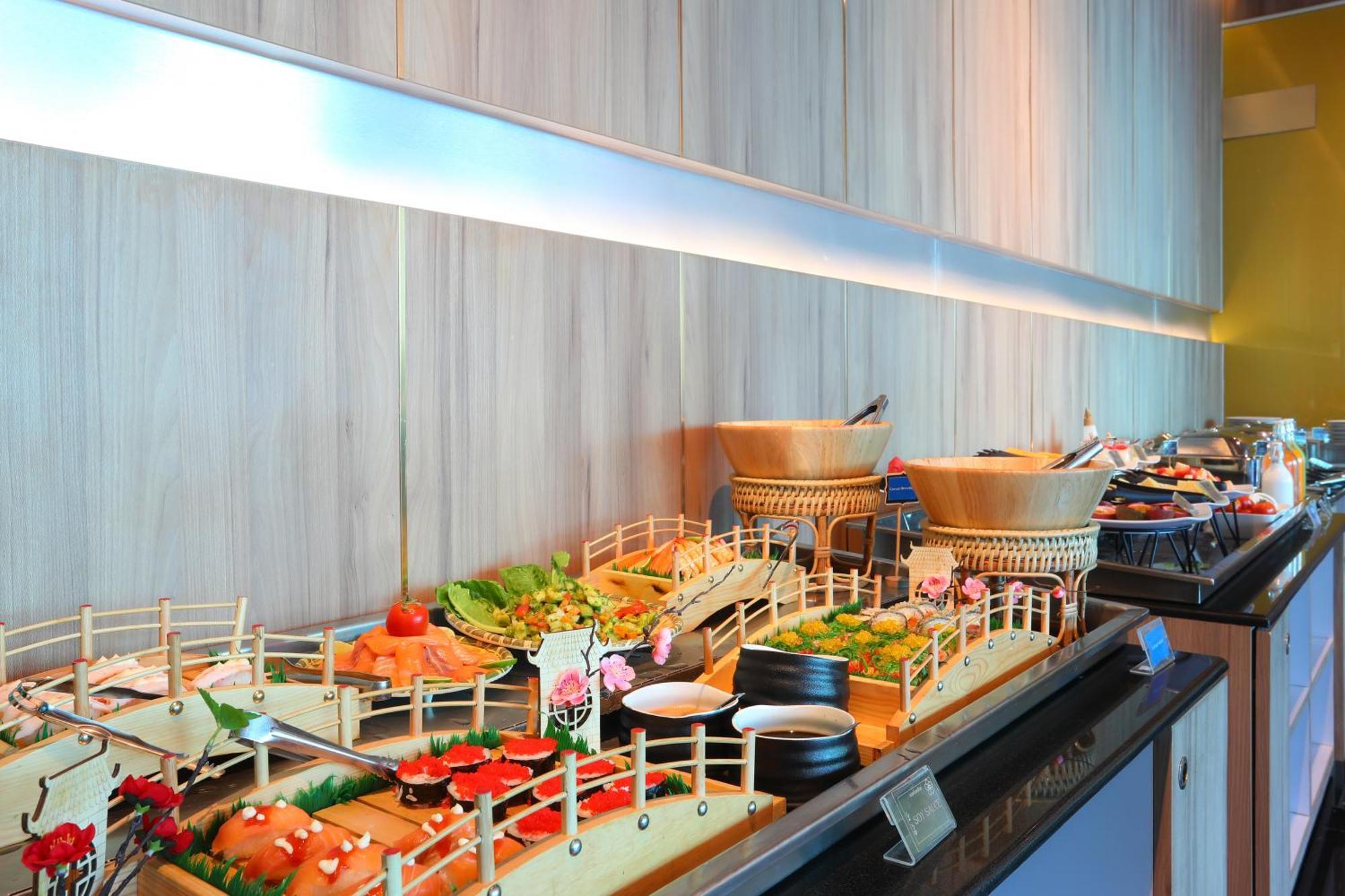 Sira Grande Hotel & Spa Patong Luaran gambar