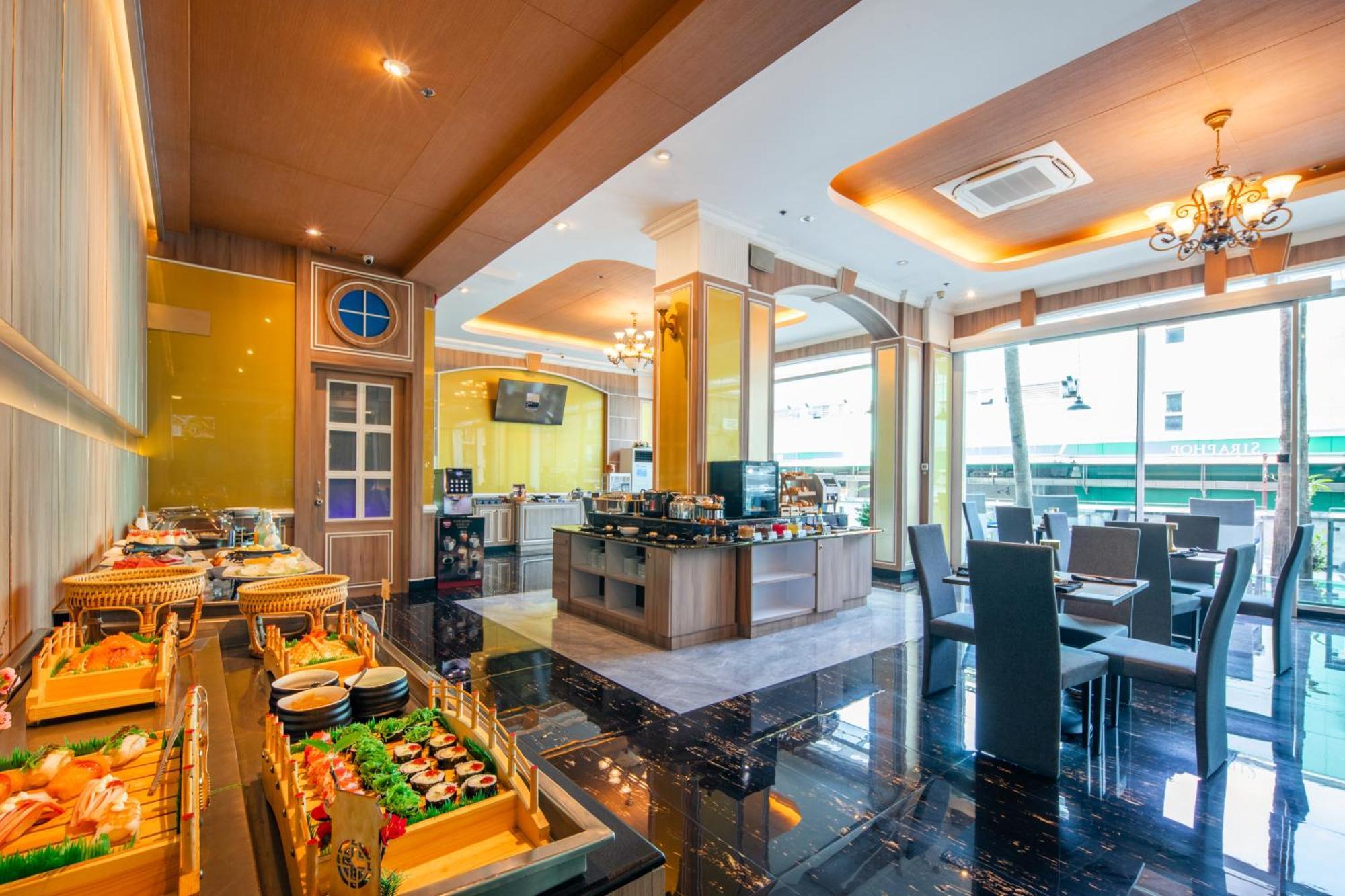 Sira Grande Hotel & Spa Patong Luaran gambar