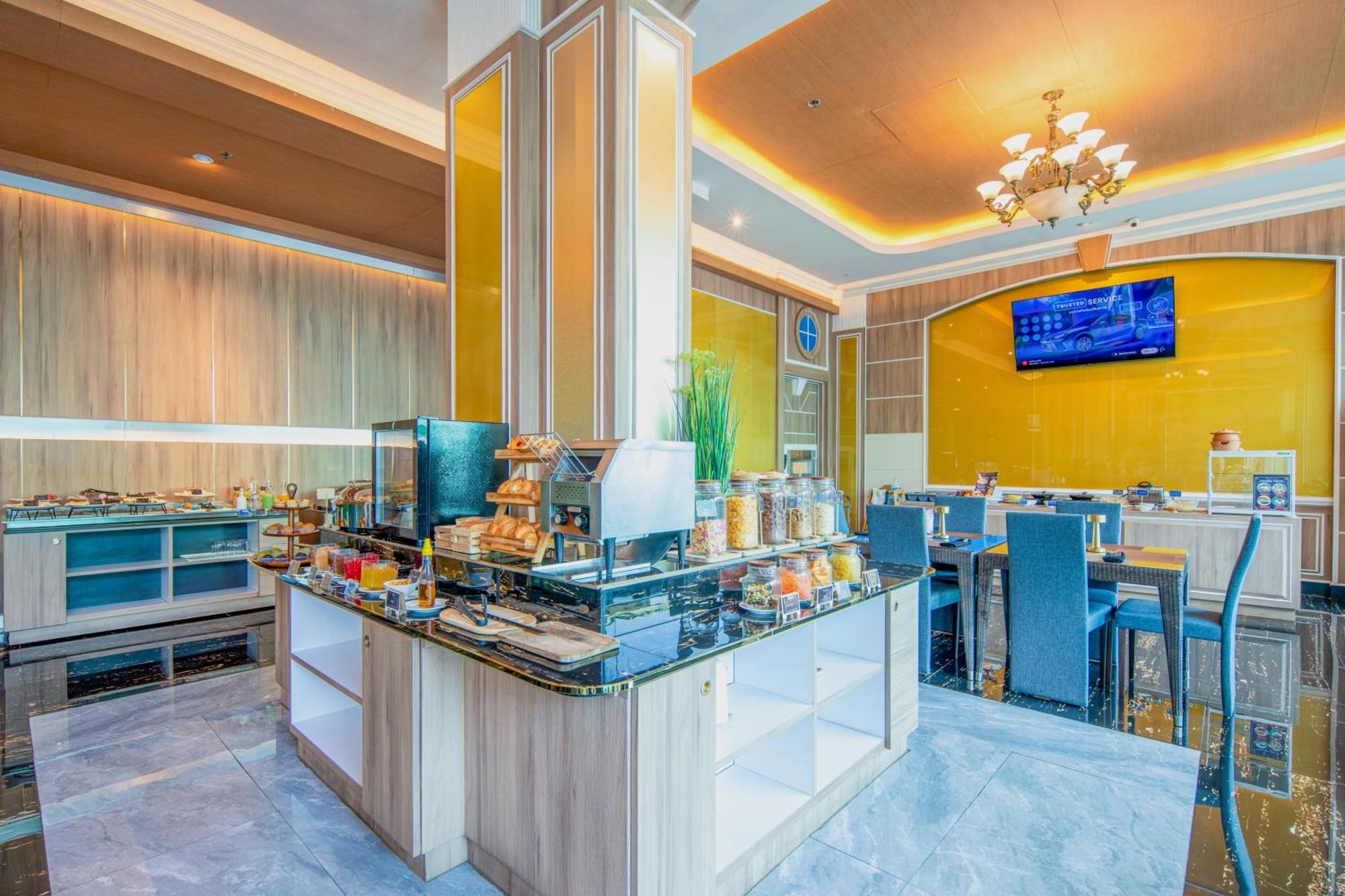 Sira Grande Hotel & Spa Patong Luaran gambar