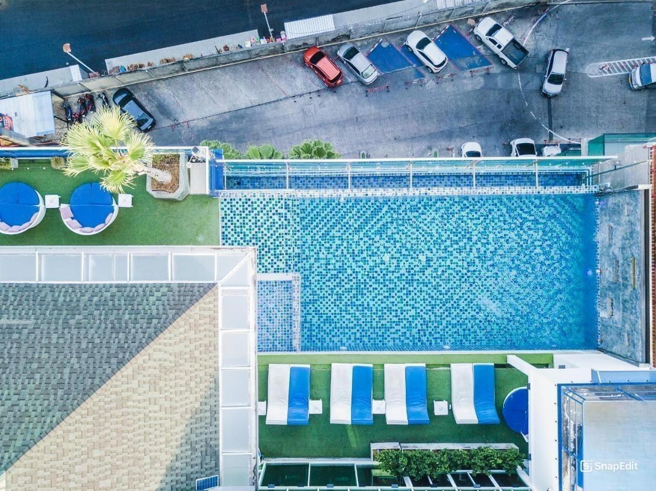 Sira Grande Hotel & Spa Patong Luaran gambar