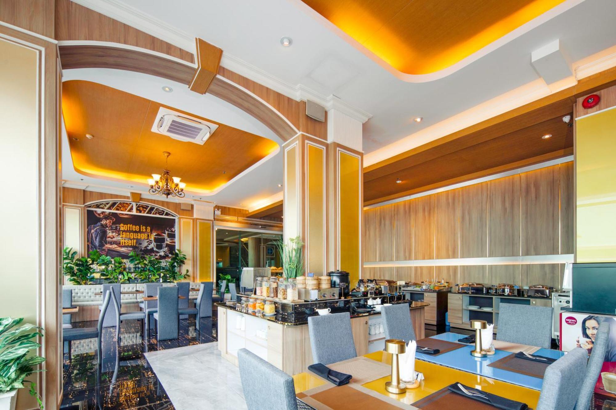 Sira Grande Hotel & Spa Patong Luaran gambar